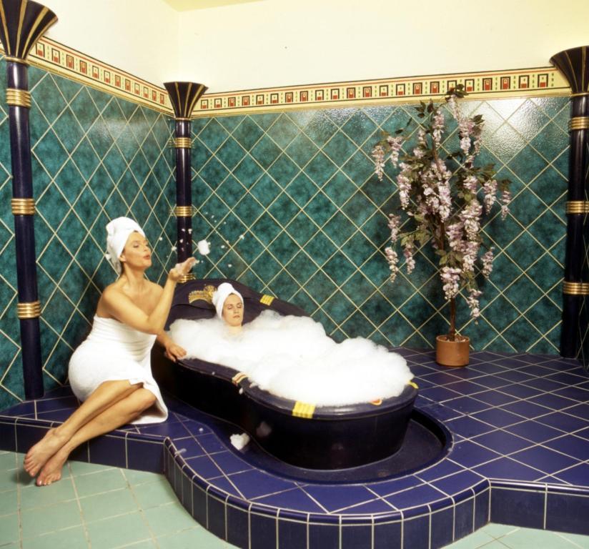 Beauty-Vital-Residenz Helga Dolezal ノイジードル・アム・ゼー エクステリア 写真